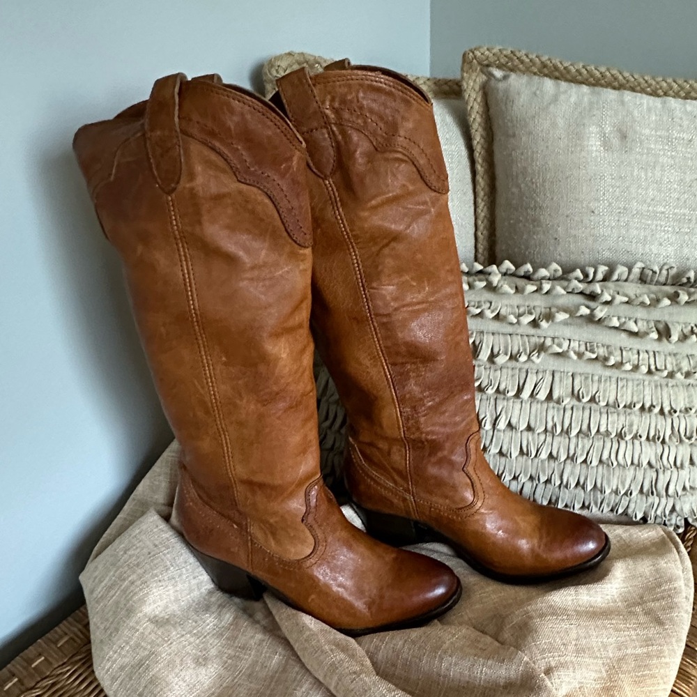 Frye Tabitha cognac tall western boot 8.5